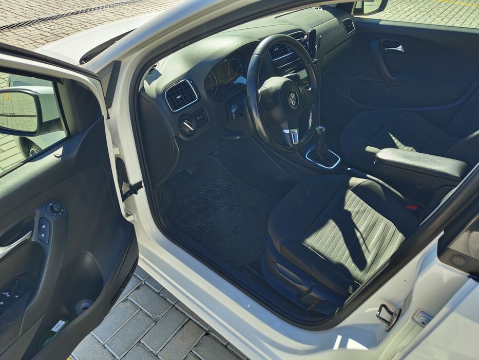 VW Polo 1.4 2011г.