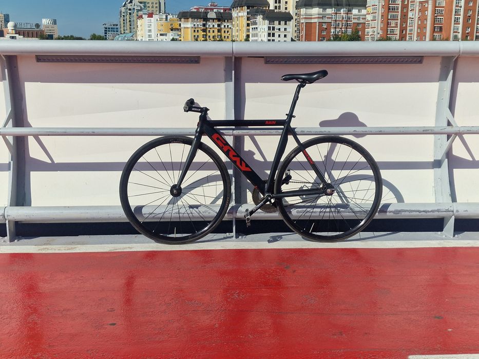 Gray Rain Fixed Gear
