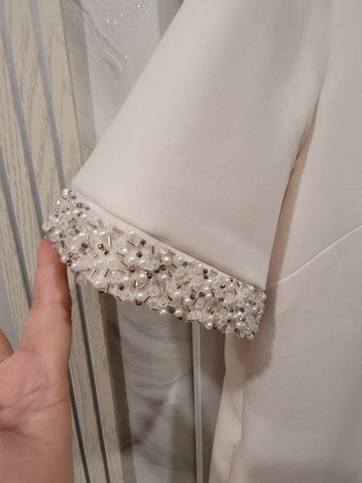 Вечернее  женское платье