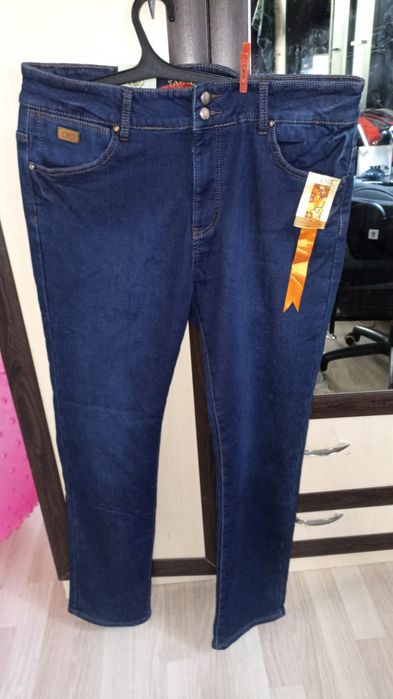 Продам одежду. Состояние новое