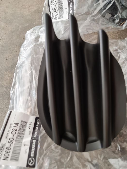 Капачка за броня Mazda MX5 NBFL 2001-2005