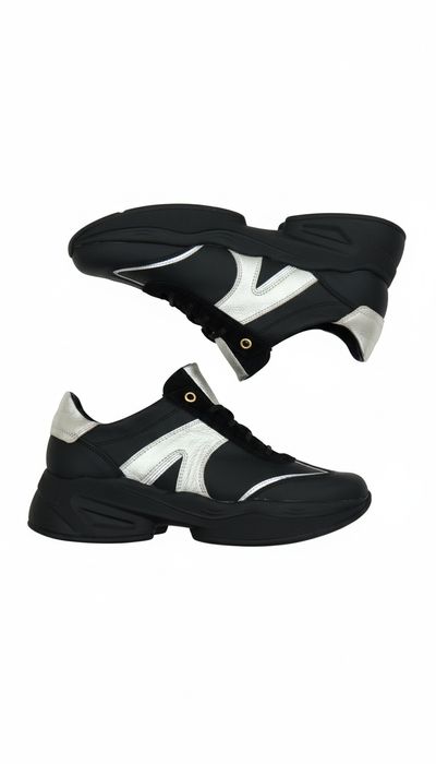 Нови сникърси естествена кожа