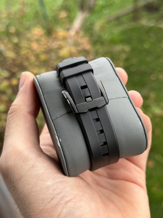 Hamilton Ventura Elvis 80 Skeleton H24535331