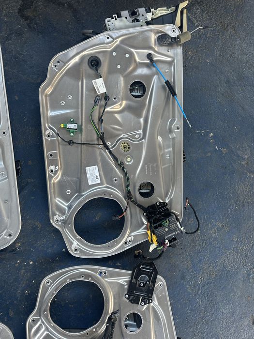 Macara geam stanga dreapta fata spate mercedes w212 w204