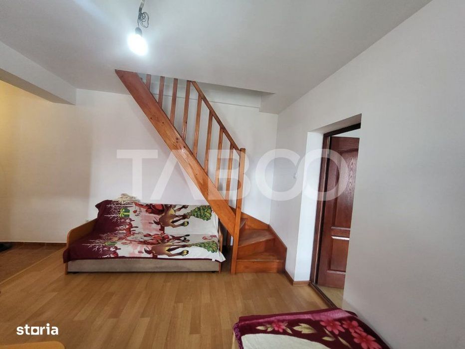 Apartament de vanzare 4 camere pe 2 etaje 84 mp zona Rahovei Sibiu — fotografia 2