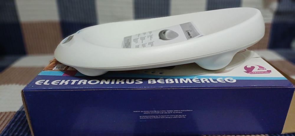 Весы для новорожденных