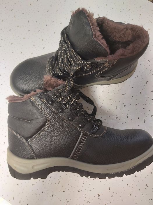 Ботинки рабочие зимние