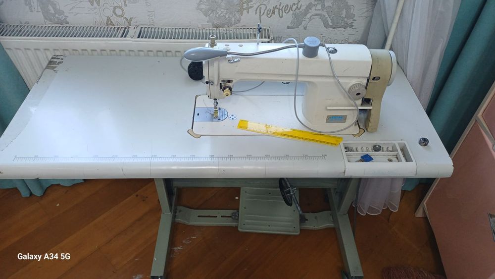 Швейный машина jack