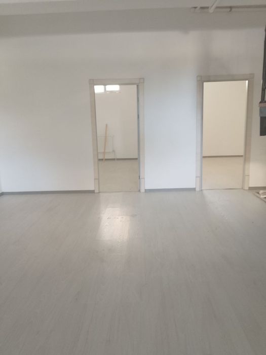 Квартира сотилади.Янгийул шахарда.