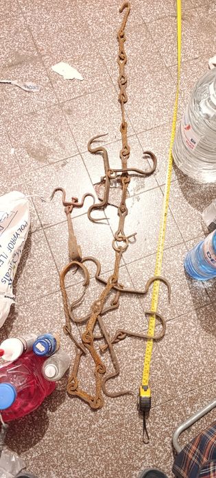 Куки и ченгели за бита