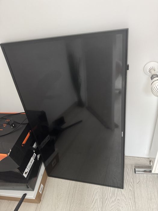 Televizor defect piese sau reparat