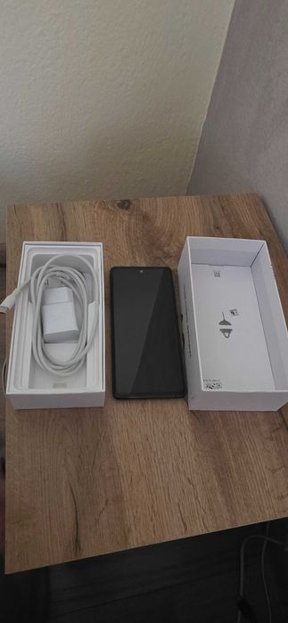 Samsung S20 FE Като нов