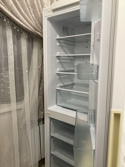 Холодильник Самсунг