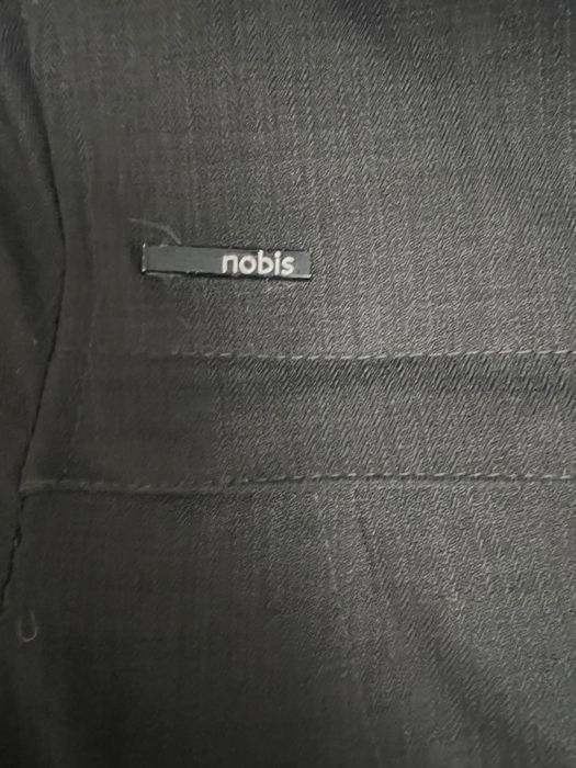 Срочно продам пуховик Nobis