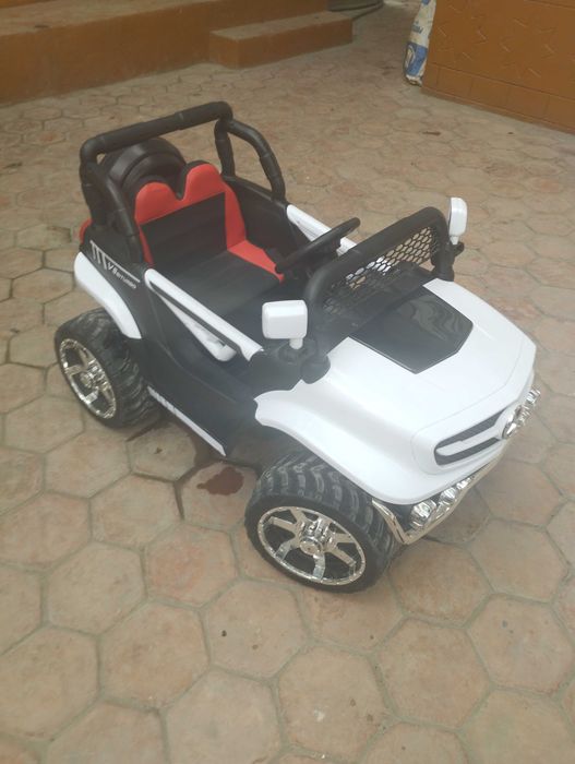 Болалар машинаси