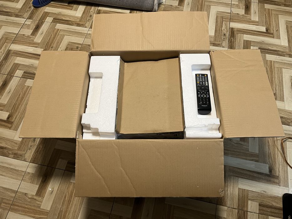 Onkyo TX-NR 609 4K/7.2/Arc/internet /Spotify/Dolby/etc.