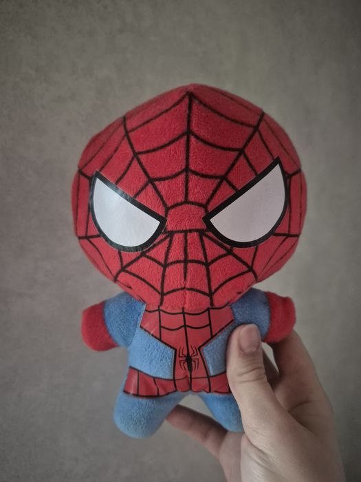 Мягкая игрушка "Человек паук"