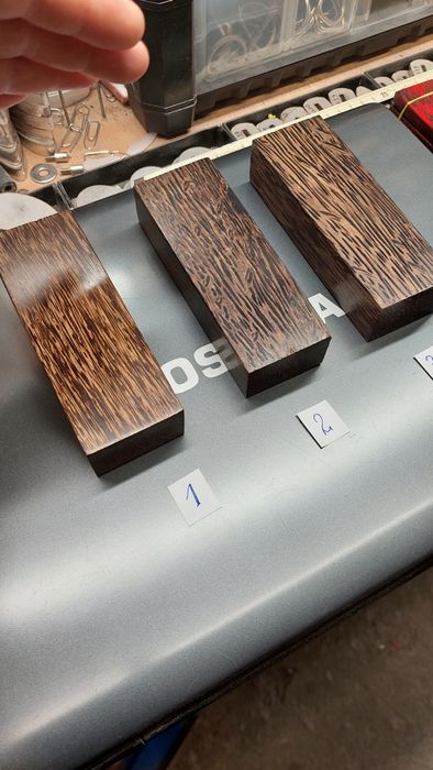 Материали за дръжки на ножове