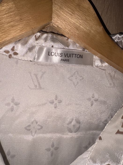 Рубашка       Бу