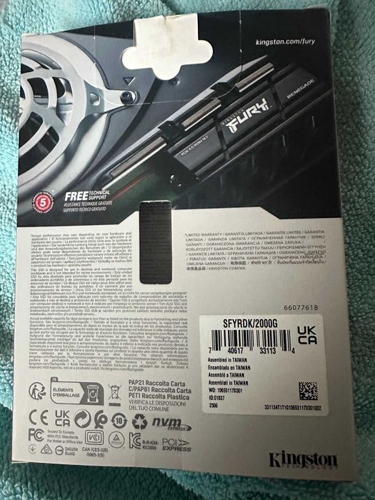 SSD Kingston Fury Renegade M.2-2280 PCIe 4.0 NVMe 2000GB, Heatsink