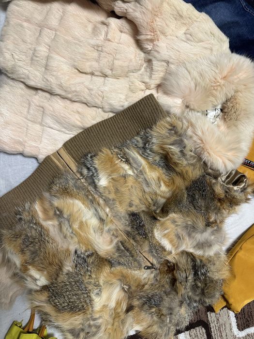 Туя юнгидан куртка колгани берул берилади.