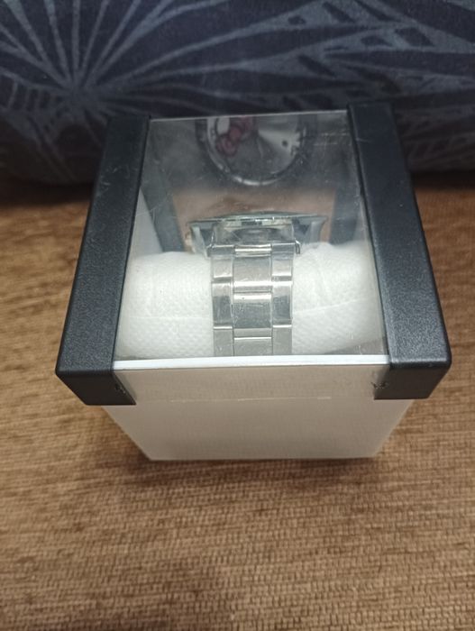 Нов детски часовник Hello Kitty