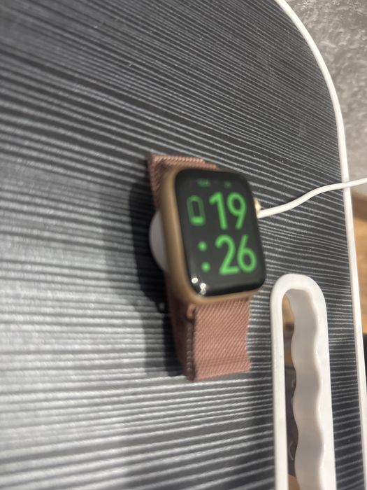 Продам смарт часы Watch Audio5112