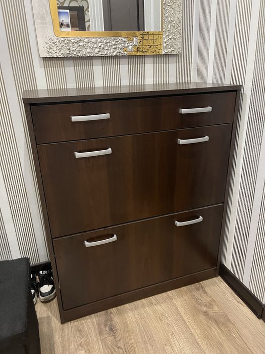 Обувница коричневая б/у