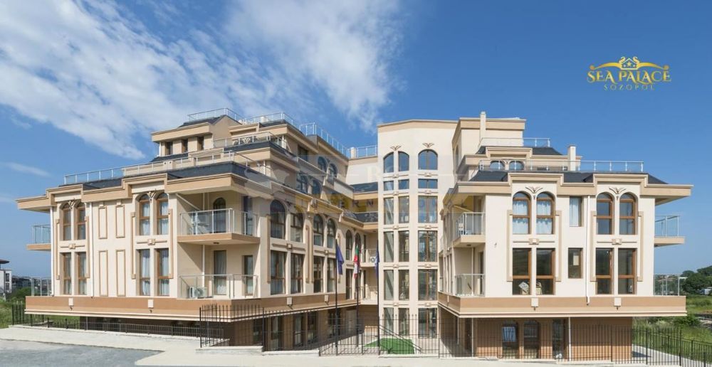 Продава се Двустаен апартамент в Созопол - 130 кв.м за 927 €/кв.м - Снимка #12