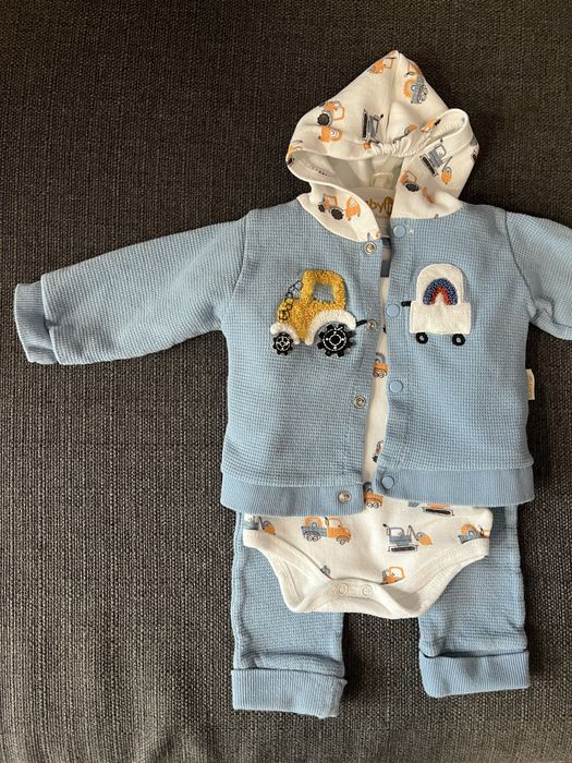 Бебешки дрешки за момче