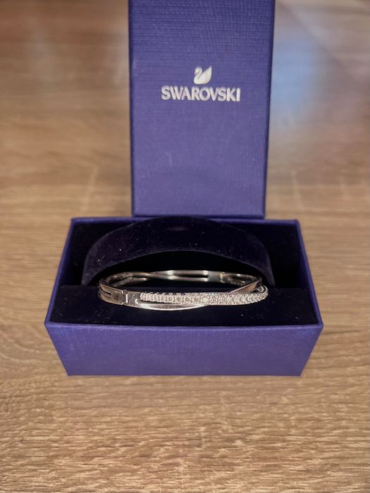 SWAROVSKI гривна, добро качество, без дефекти, употребявана