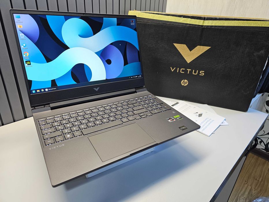 ПРОДАМ HP Victus 15 Игровой Ноутбук Ryzen™5-7535HS/8GB/512SSD/RTX2050.
