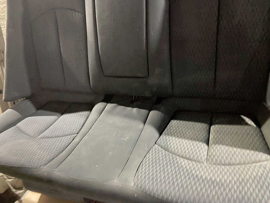 Седалки за Мерцедес W211