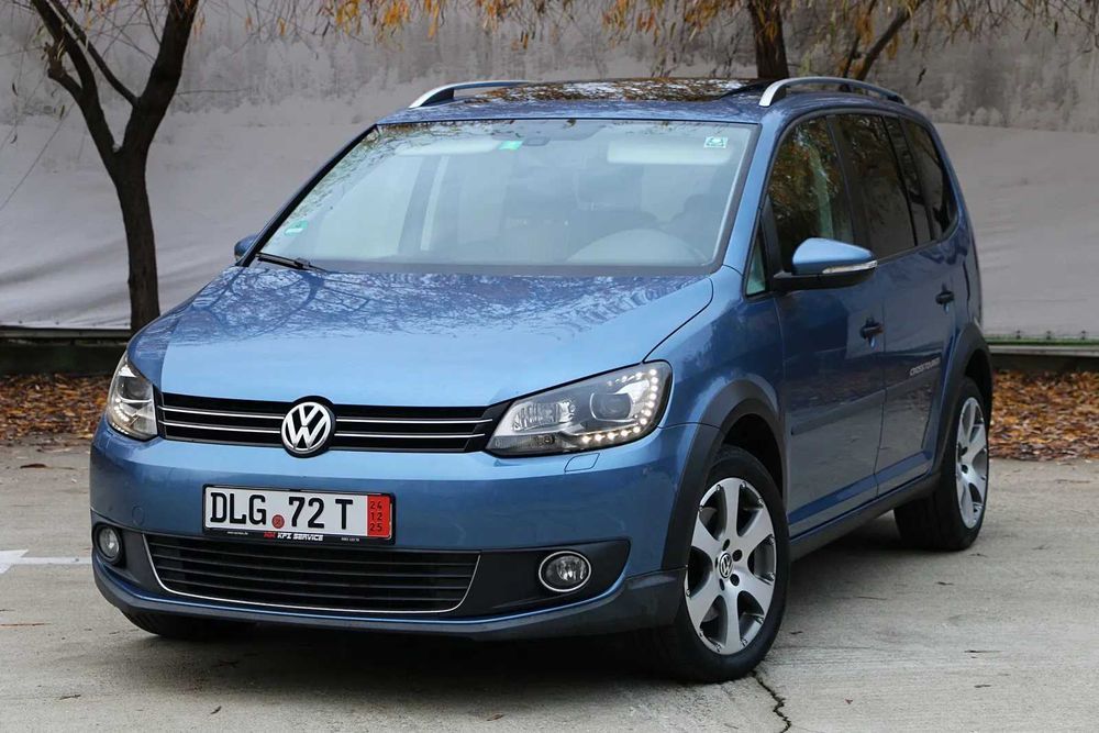 Volkswagen Touran ( 1T3 ) 2010 - 2015 PIESE AUTO