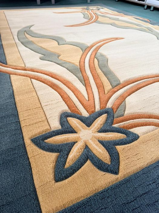 Продам ковер чистый