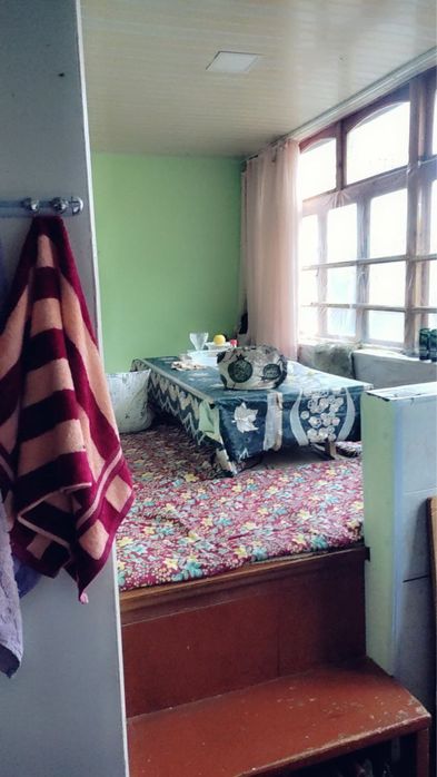 Чирчик 3 м/р 3х сотилади Нархи 39.000$ Бош толов ва паспорт бн Ипотека