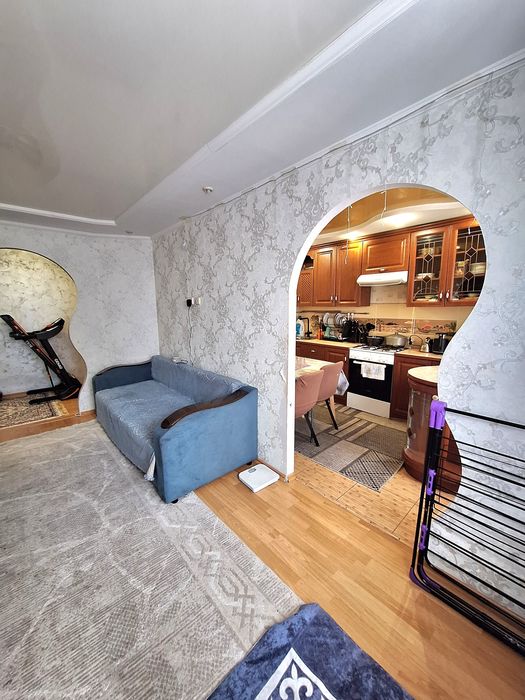 Продаётся 3 комн остДиана, улучшенная