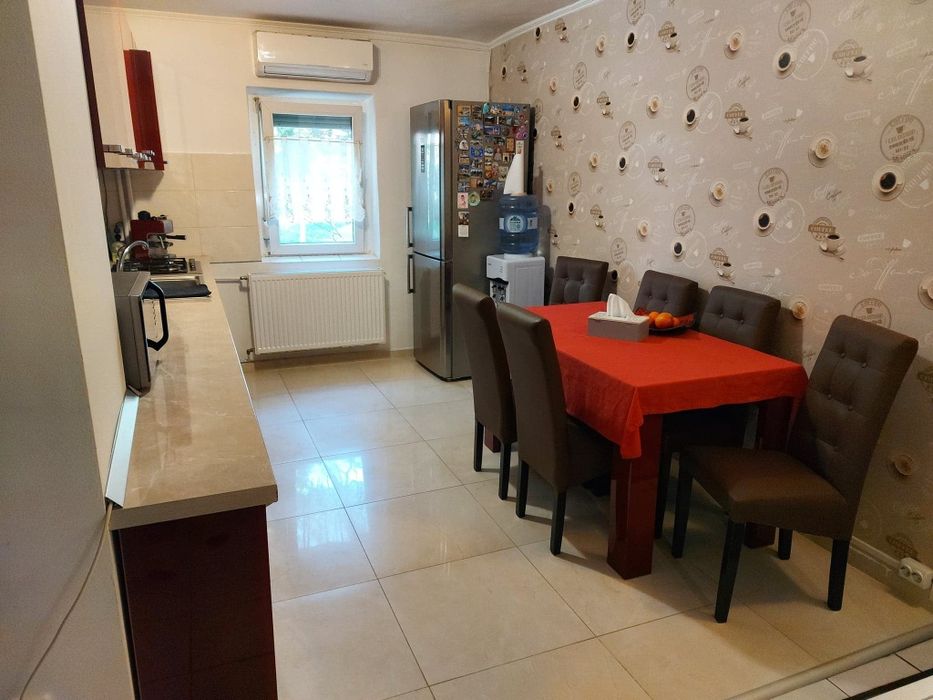 Apartament 3 camere PC - Parter -mobilat si utilat