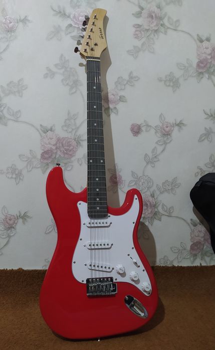 Электрогитара Terris СРОЧНО