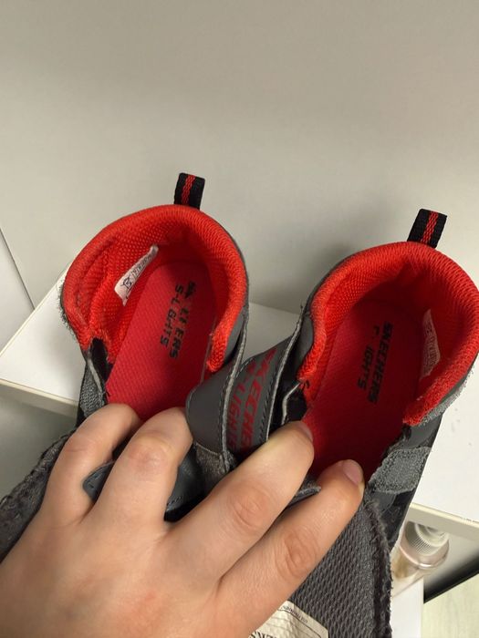 Ghete skechers cu lumini nr 23