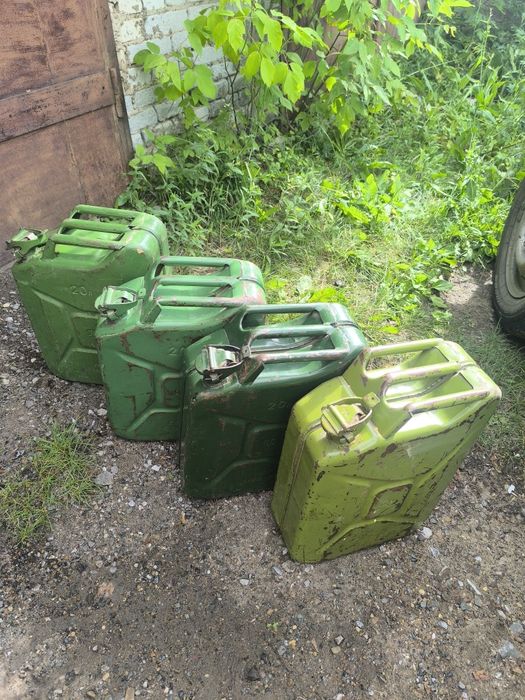 Продам канистры для ГСМ