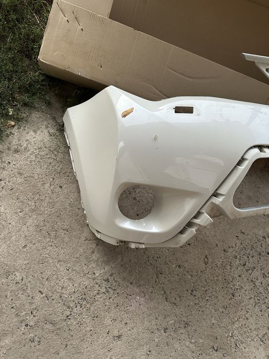 Продам бампера от Toyota Rav4 2014