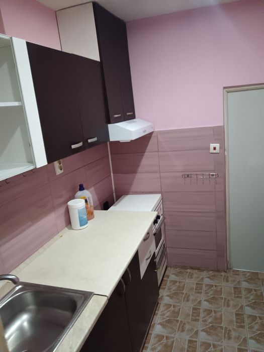 Дава се под наем Двустаен апартамент в Плевен, Индустриална зона - Изток - 39 кв.м за 169.32 € - Снимка #3