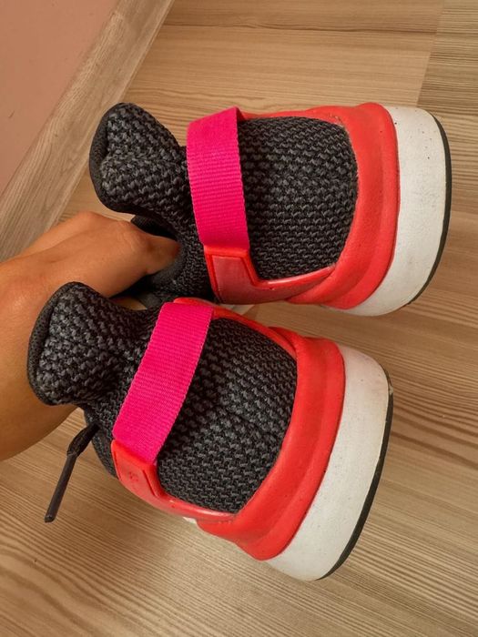 Дамски маратонки