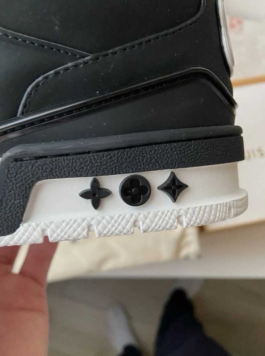 *PREMIUM* LV Skate Louis Vuitton Trainer - livrare cu verificare