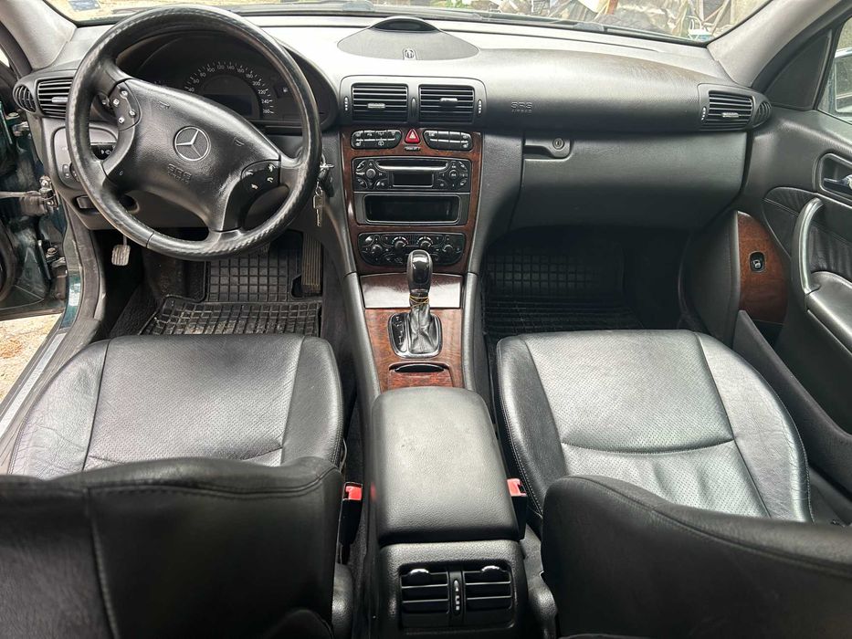НА ЧАСТИ Mercedes C220 CDI 143 auto Мерцедес Ц220 автоматик кожа
