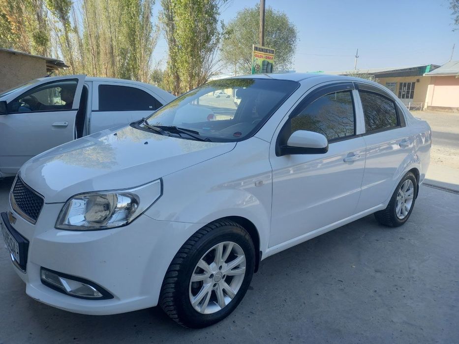 CHevrolet nexia 3