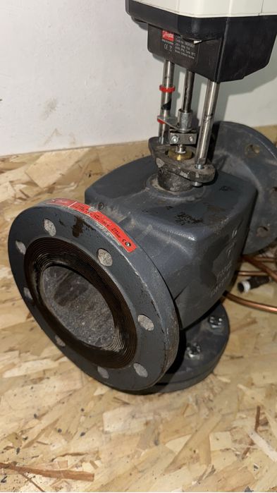 Регулятор перепада давления сидельный клапан