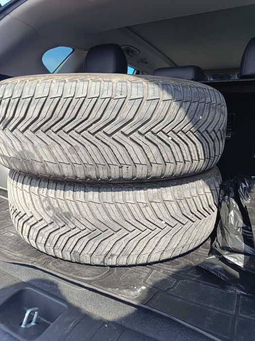Гуми 2 бр - MICHELIN 225/60/17 - ДОТ 24