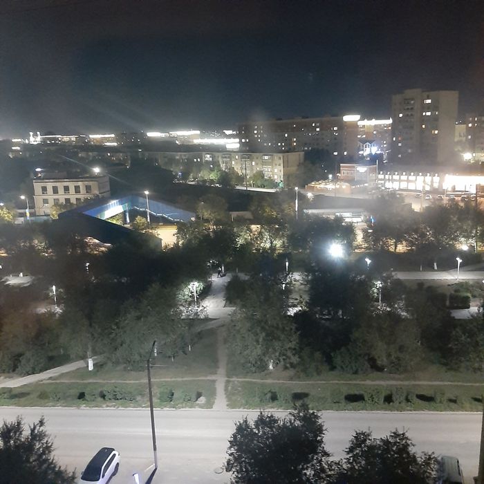 Продам 3 ком квартиру в центре Актобе